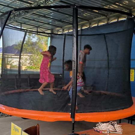 Monica Guesthouse Kampot Kültér fotó