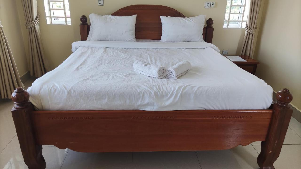Monica Guesthouse Kampot Kültér fotó